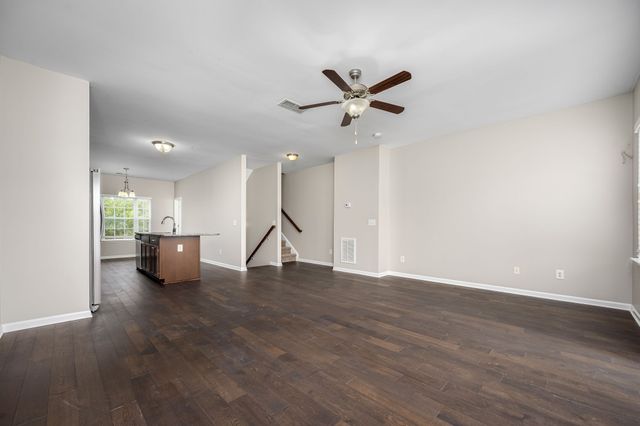 2118 Middle Tennessee Blvd, Murfreesboro, TN 37130