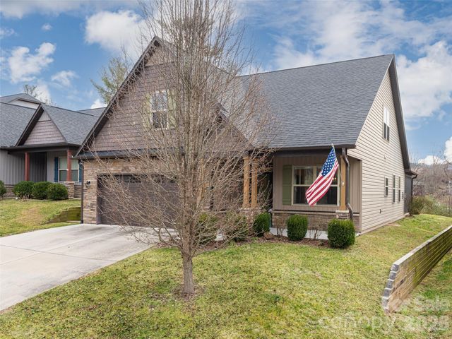 56 Brown Street, Weaverville, NC 28787