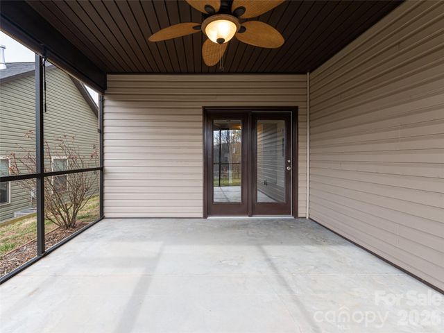 56 Brown Street, Weaverville, NC 28787