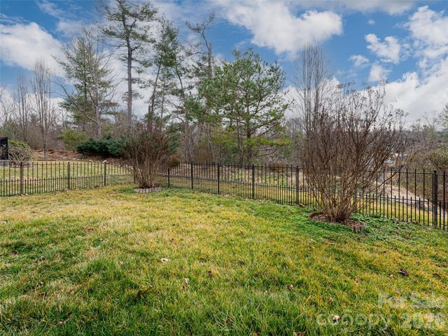 56 Brown Street, Weaverville, NC 28787