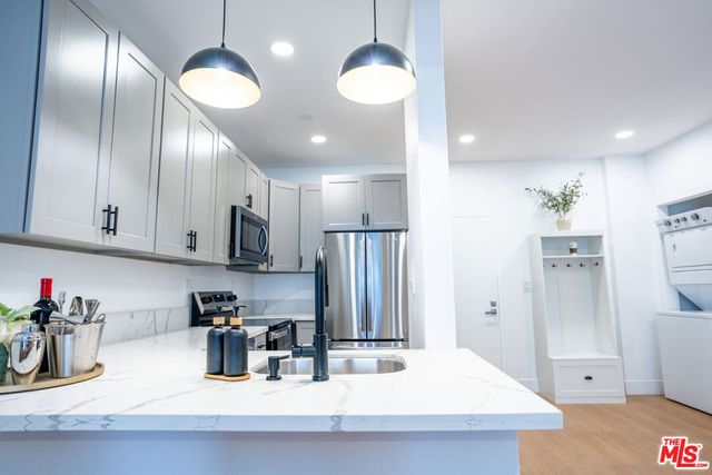 1440 Veteran Avenue 236, Los Angeles, CA 90024