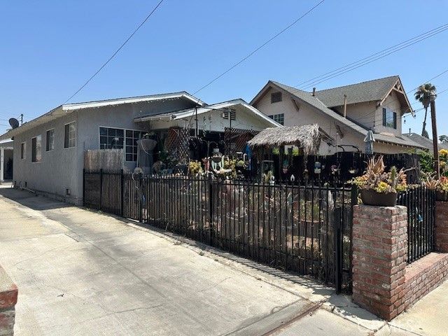2132 Lincoln Park Avenue, Lincoln Heights, CA 90031