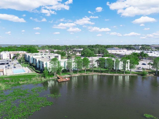 1130 N LAKE PARKER AVENUE A201, Lakeland, FL 33805