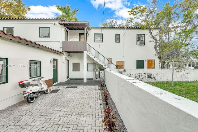 12287 NE 7th Ave 3, North Miami, FL 33161