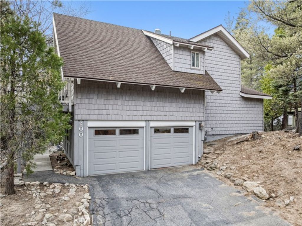 200 Birchwood, Lake Arrowhead, CA 92352