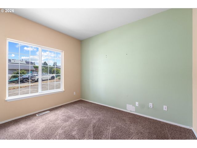 19097 Sw WILDCAT Ln, Beaverton, OR 97007