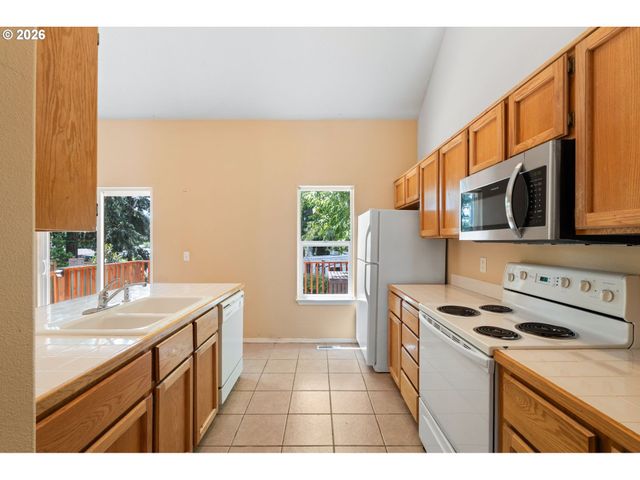 19097 Sw WILDCAT Ln, Beaverton, OR 97007