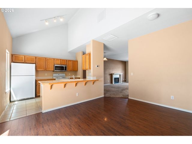 19097 Sw WILDCAT Ln, Beaverton, OR 97007