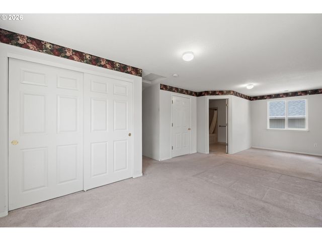 19097 Sw WILDCAT Ln, Beaverton, OR 97007