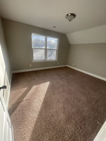 57 Hillside Cove Dr, Woodbury, TN 37190