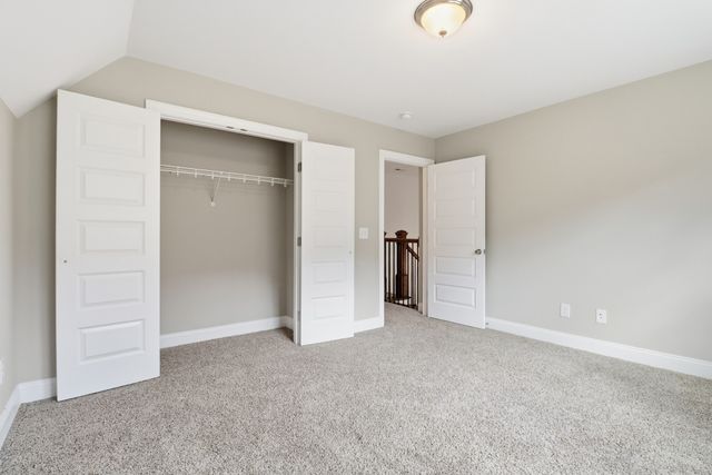 57 Hillside Cove Dr, Woodbury, TN 37190