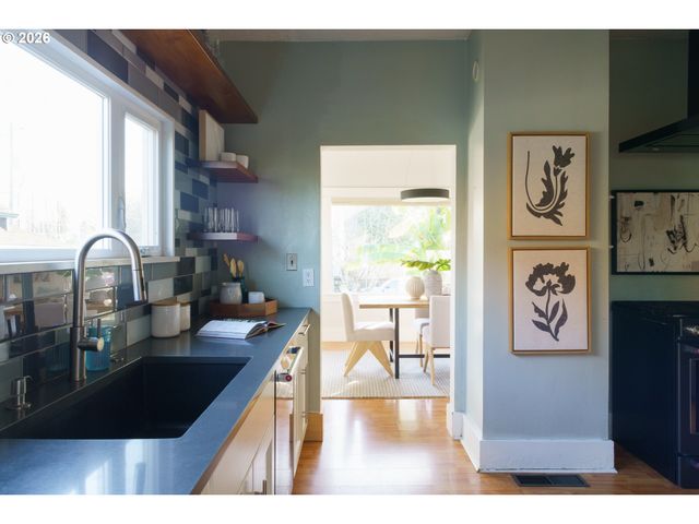 1125 Se BOISE St, Portland, OR 97202