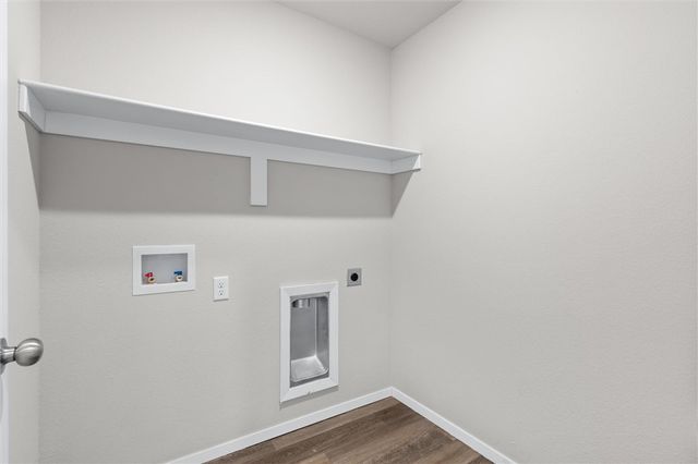 1402 S Pampas, Siloam Springs, AR 72761