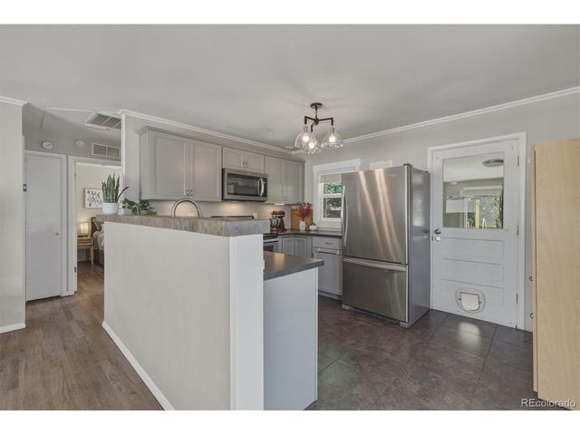 3119 N Arcadia St, Colorado Springs, CO 80907