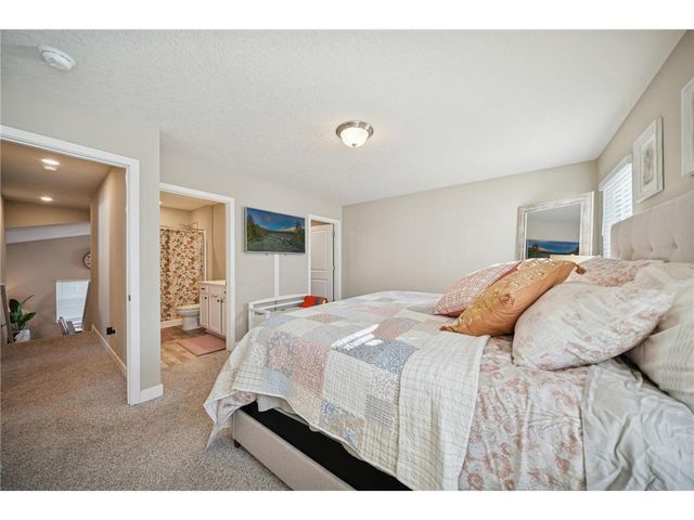 7737 205th Street, Lakeville, MN 55044