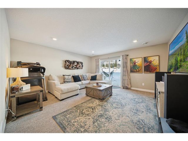 7737 205th Street, Lakeville, MN 55044