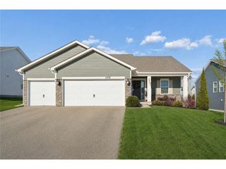 7737 205th Street, Lakeville, MN 55044