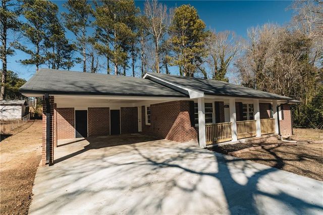 419 Lockridge Lane, Lawrenceville, GA 30046