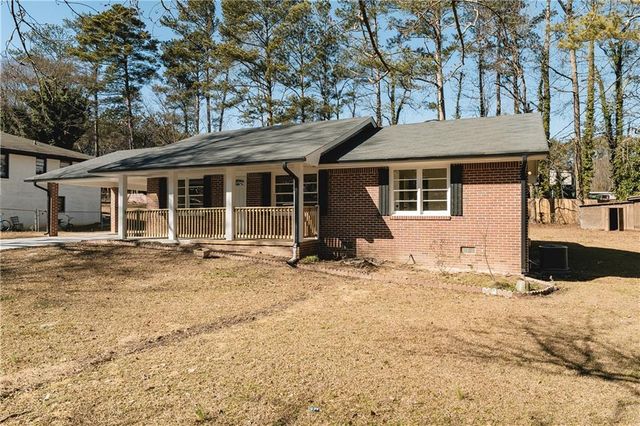 419 Lockridge Lane, Lawrenceville, GA 30046