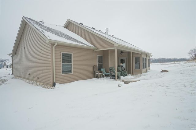 3990 E Kings Pass, Warsaw, IN 46582
