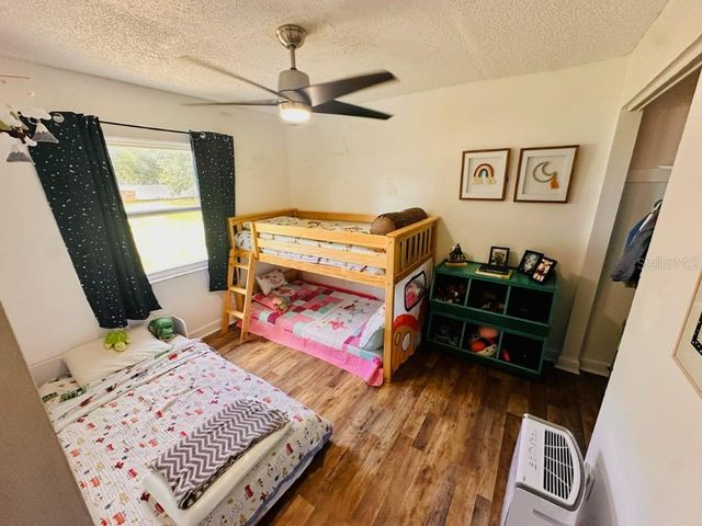1831 KIM ACRES LANE, Dover, FL 33527