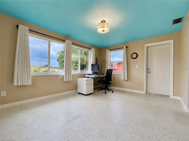 1212 Barnsdale ST, Lehigh Acres, FL 33936