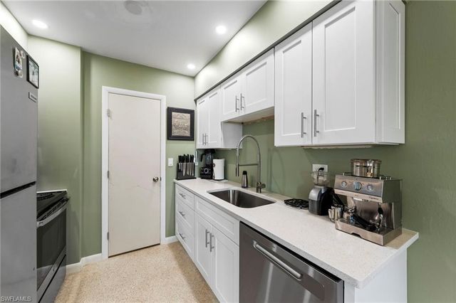 1212 Barnsdale ST, Lehigh Acres, FL 33936
