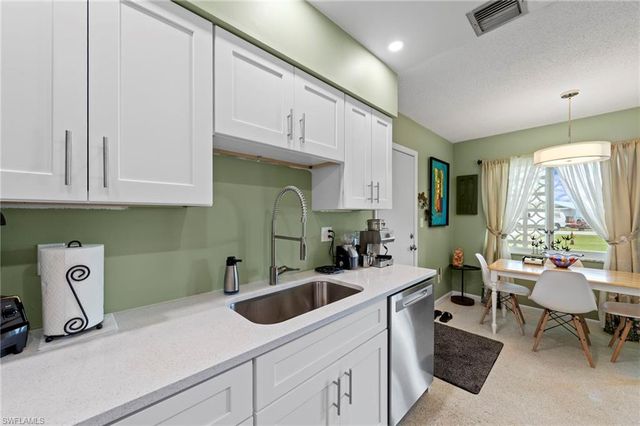 1212 Barnsdale ST, Lehigh Acres, FL 33936
