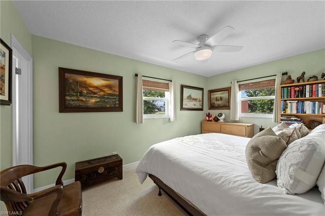 1212 Barnsdale ST, Lehigh Acres, FL 33936