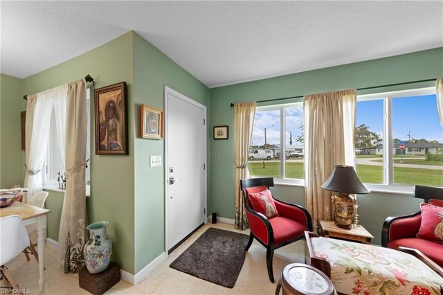 1212 Barnsdale ST, Lehigh Acres, FL 33936