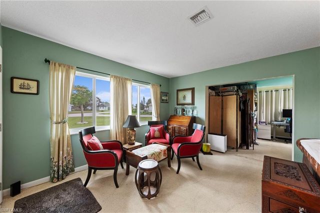 1212 Barnsdale ST, Lehigh Acres, FL 33936