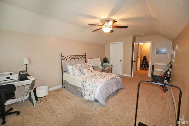 8901 Wynnfield Drive, Evansville, IN 47725