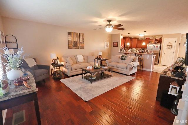 8901 Wynnfield Drive, Evansville, IN 47725