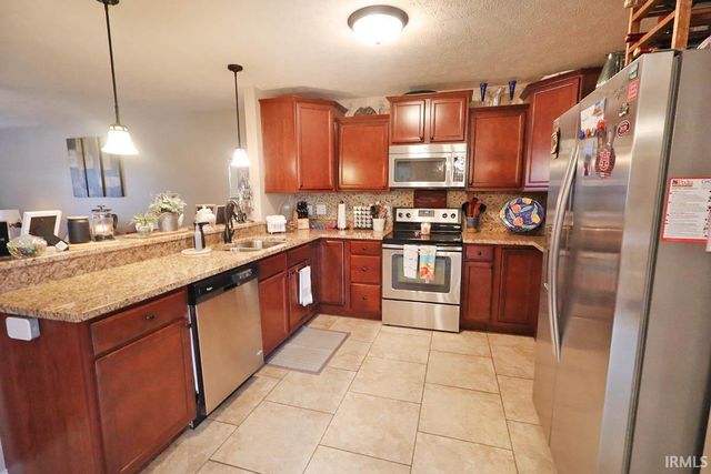 8901 Wynnfield Drive, Evansville, IN 47725