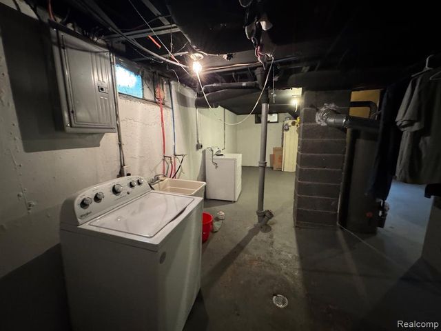 1483 S Annabelle Street, Detroit, MI 48217