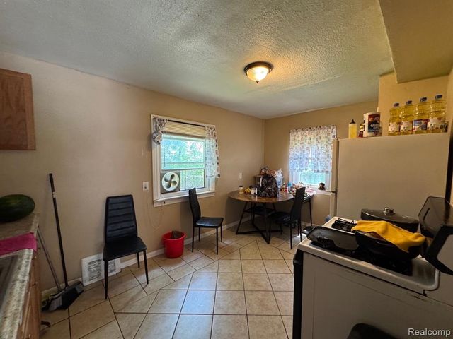 1483 S Annabelle Street, Detroit, MI 48217