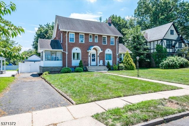 12 Malden Ter 18, Elizabeth City, NJ 07208