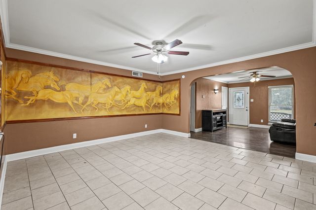 126 Lynnwood Place, Lewisville, TX 75067