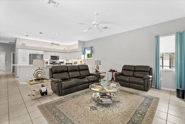 288 VENICE GOLF CLUB DRIVE, Venice, FL 34292