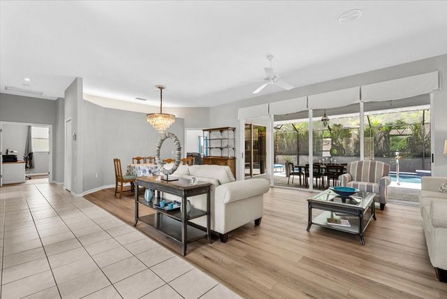 288 VENICE GOLF CLUB DRIVE, Venice, FL 34292