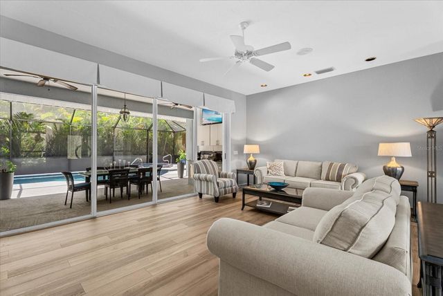 288 VENICE GOLF CLUB DRIVE, Venice, FL 34292