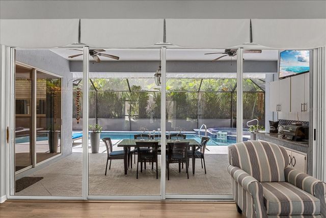288 VENICE GOLF CLUB DRIVE, Venice, FL 34292