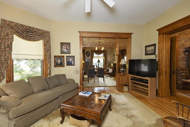 622 W Main STREET, Whitewater, WI 53190