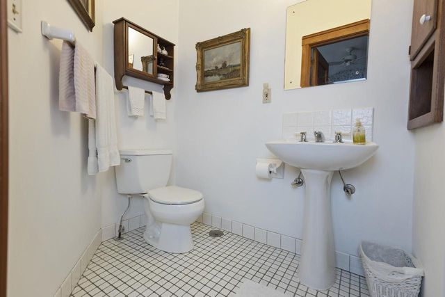 622 W Main STREET, Whitewater, WI 53190
