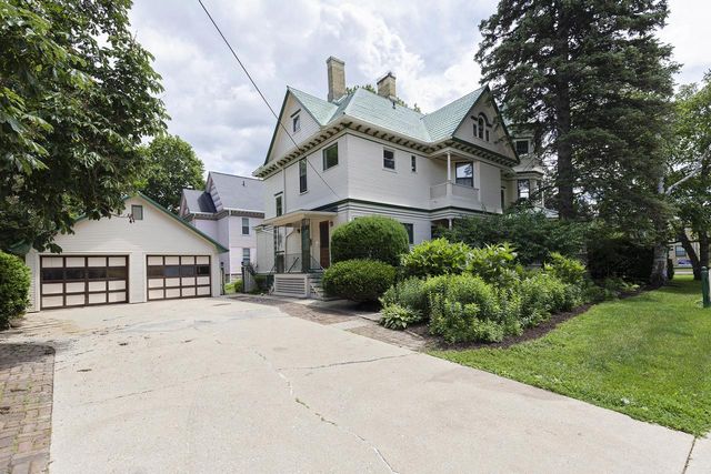 622 W Main STREET, Whitewater, WI 53190