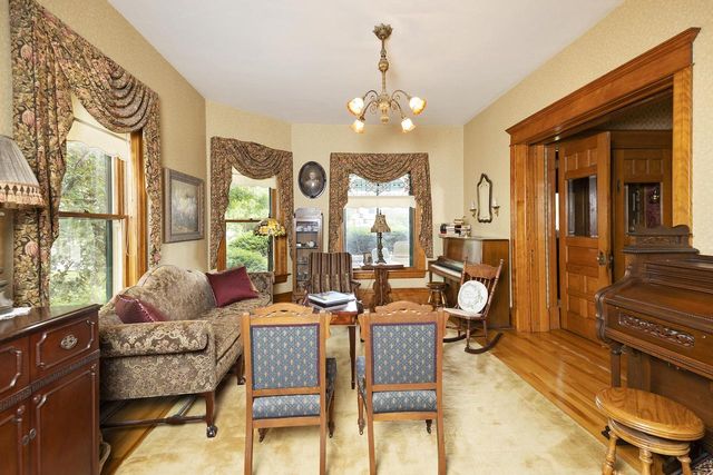 622 W Main STREET, Whitewater, WI 53190