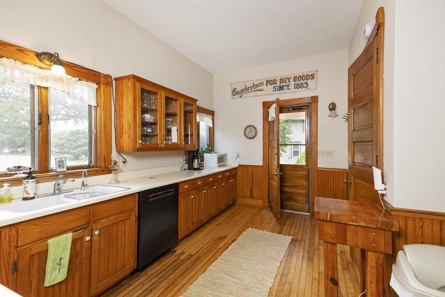 622 W Main STREET, Whitewater, WI 53190