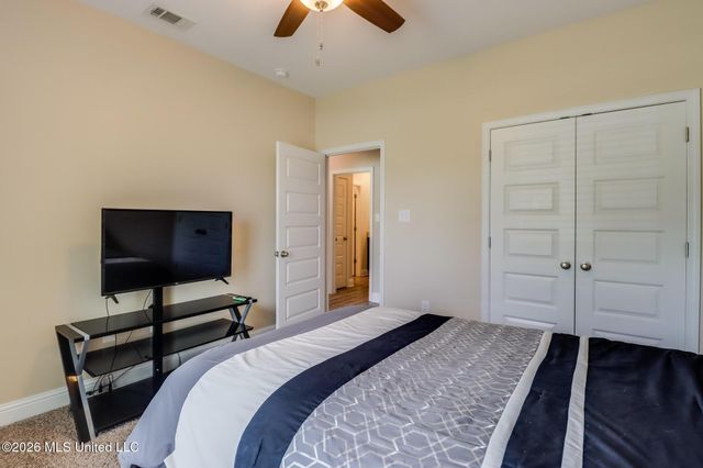 8456 Rock Glen Road, Biloxi, MS 39532