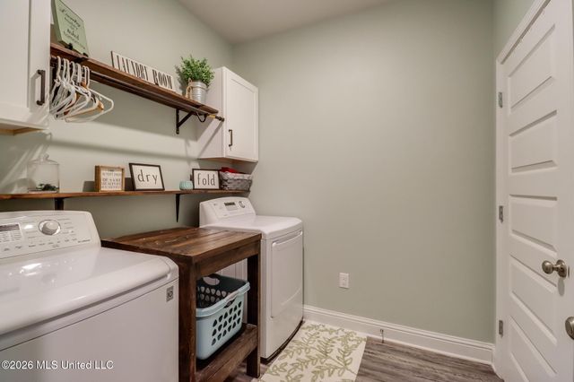 8456 Rock Glen Road, Biloxi, MS 39532