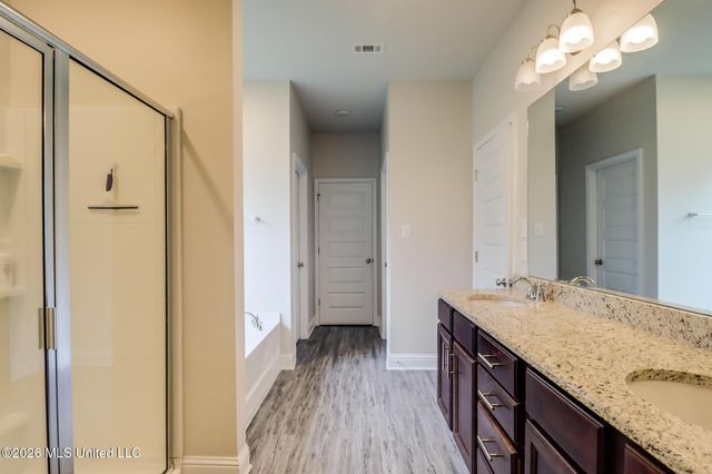 8456 Rock Glen Road, Biloxi, MS 39532